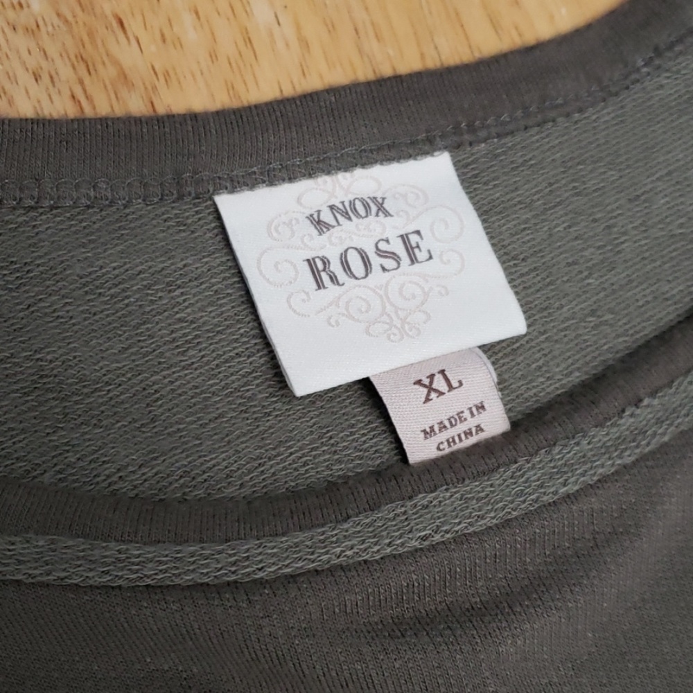 Knox Rose French Terry Floral Top - Picture 3 of 7